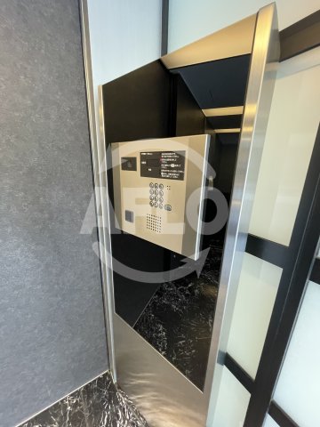 セキュリティ　W.O.B.NISHIUMEDA　オートロック