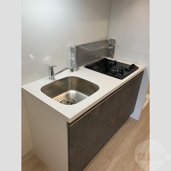 キッチン　２口ガスコンロのシステムキッチン