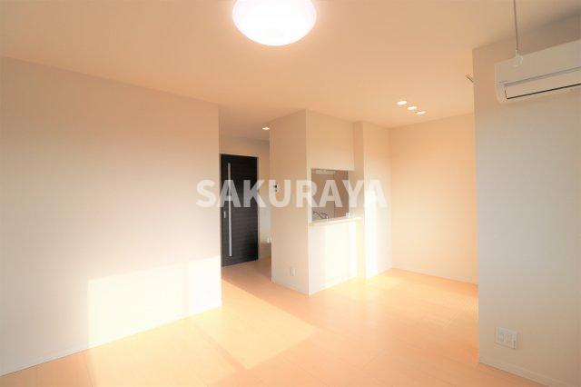 居室・リビング　現況と異なる場合がございます。