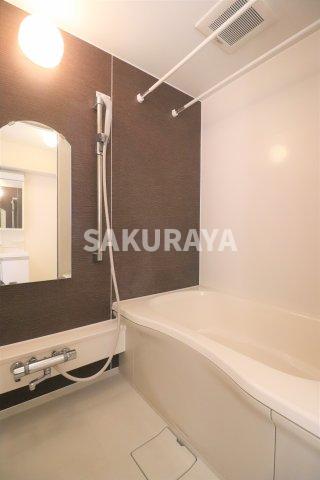 バス・シャワールーム　現況と異なる場合がございます。