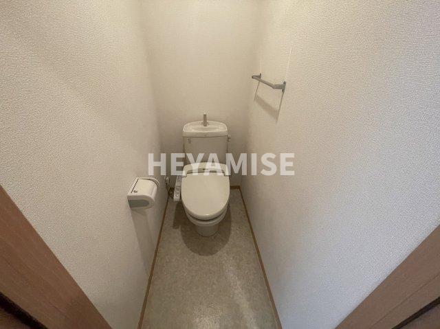 トイレ　※室内画像は別号室のもの