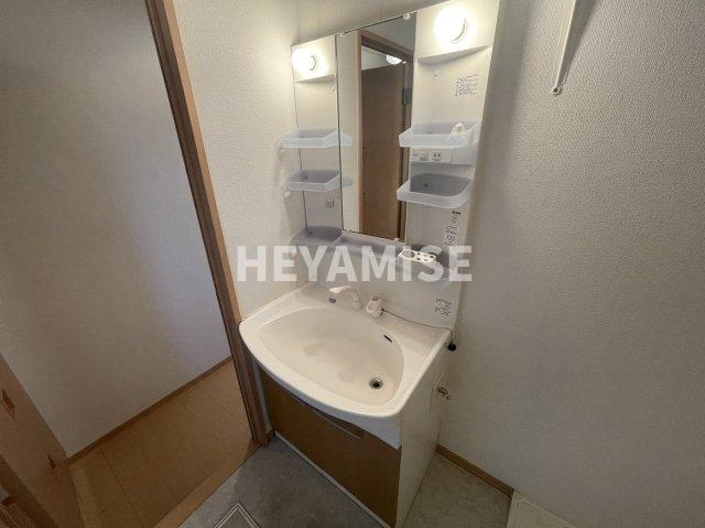 洗面設備　※室内画像は別号室のもの