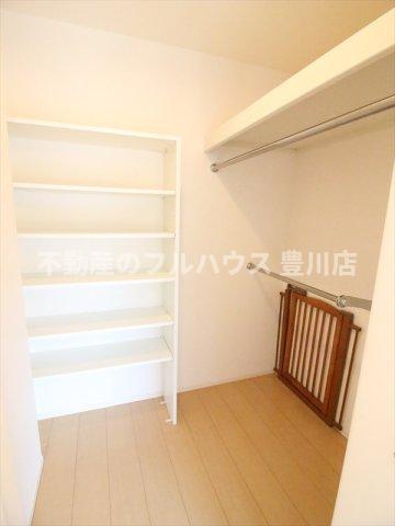 収納　写真は別室