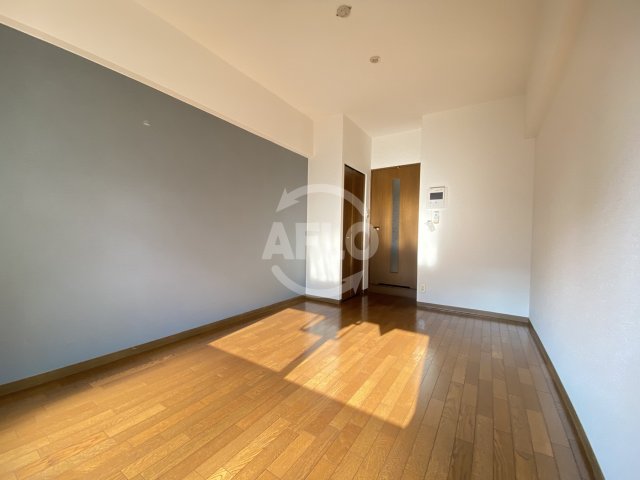 その他　エスリード本町　洋室