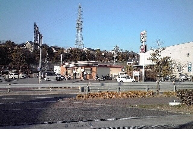 その他　セブンイレブン様（その他）まで650m