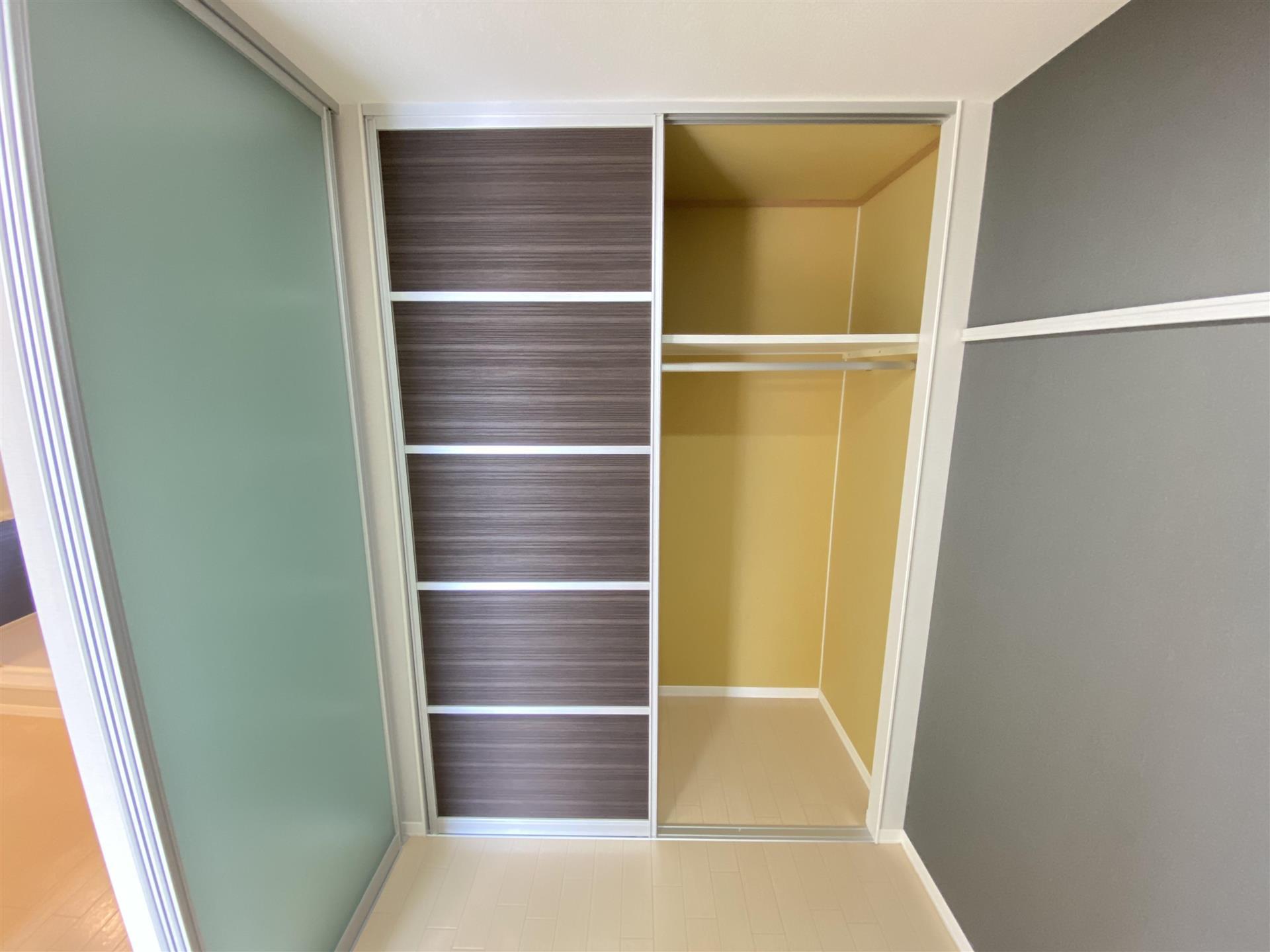 収納　クローゼット