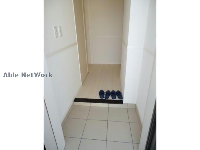 玄関　※同物件、別部屋の写真です