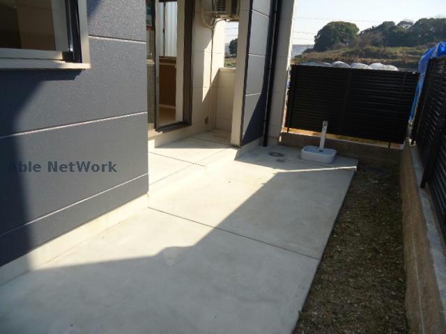 バルコニー　※同物件、別部屋の写真です