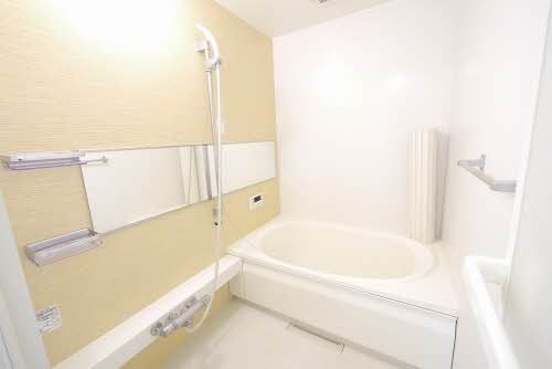 バス・シャワールーム　浴室