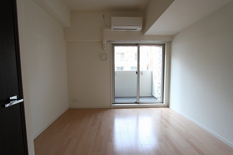 居室・リビング　居室　6.3帖