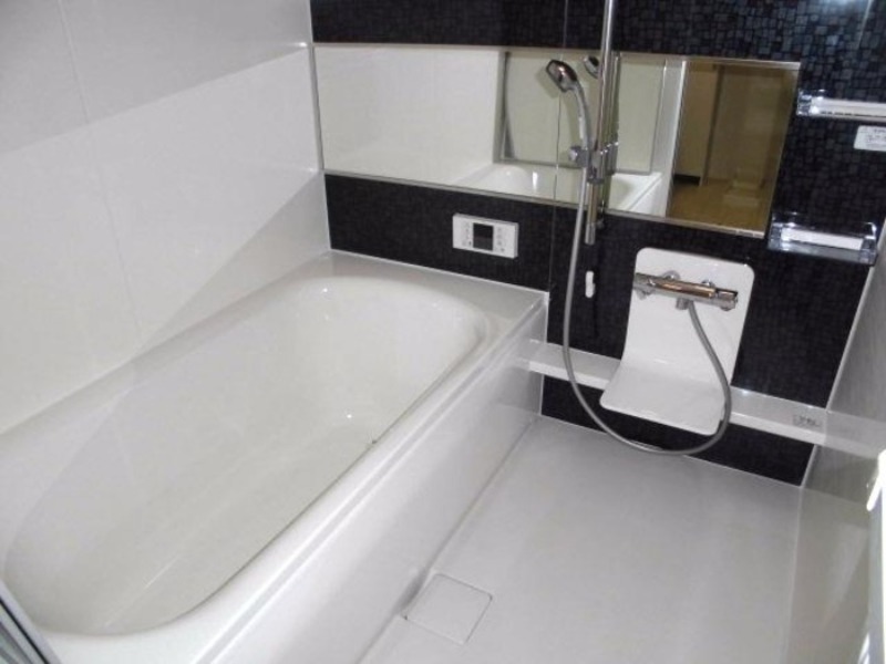 バス・シャワールーム　図面と現状に相違がある場合には現状を優先