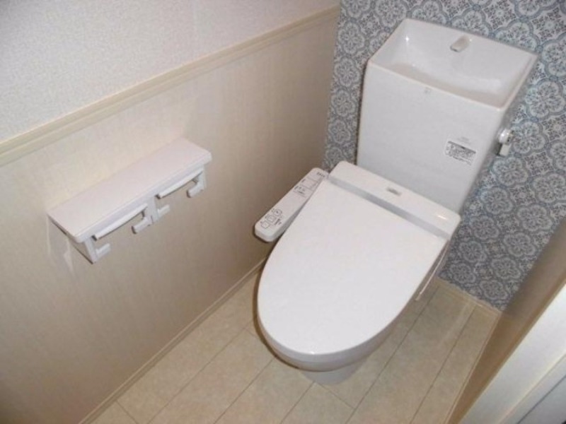 トイレ　図面と現状に相違がある場合には現状を優先