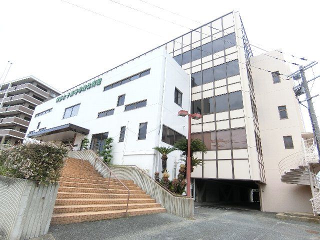 その他　博多女子中学高等学校 体育館（その他）まで588m