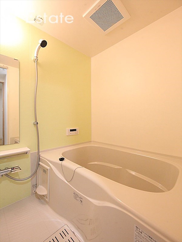 バス・シャワールーム　バスルーム