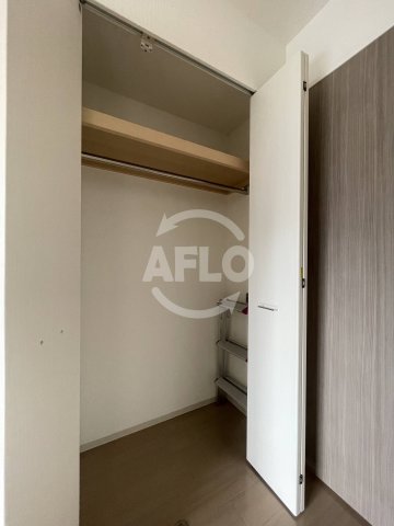 収納　SEST新大阪　クローゼット