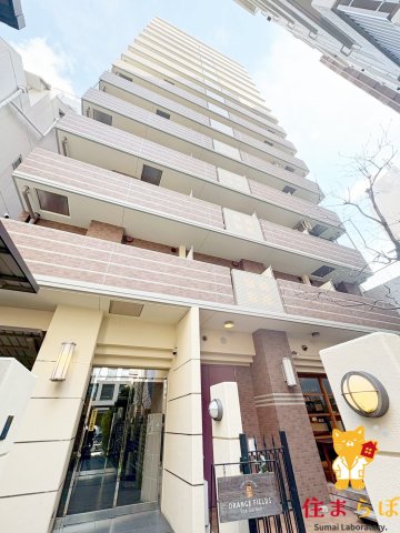 建物外観　「見ないで終わるには、惜しすぎる。」