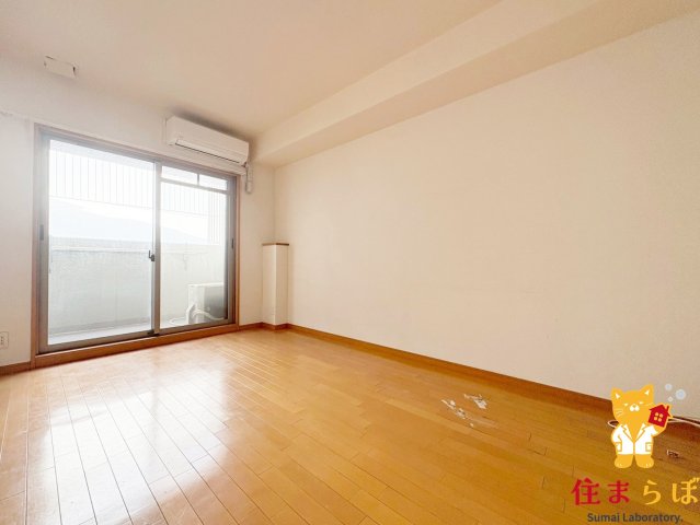 居室・リビング　「“合う暮らし”を、LINEで一緒に描こう。」