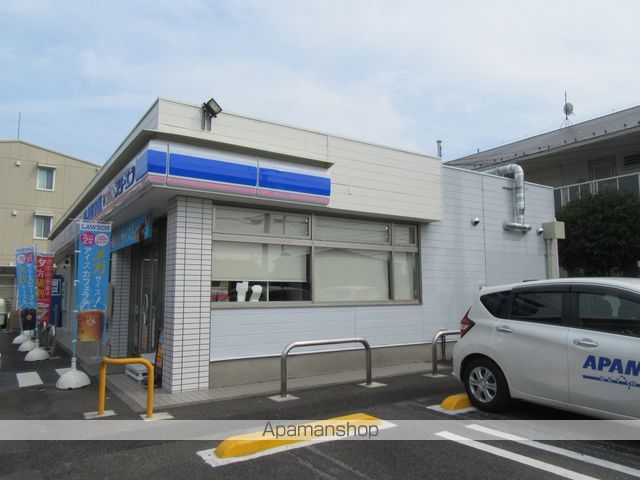 コンビニ　ローソン×スリーエフ（コンビニ）まで370m