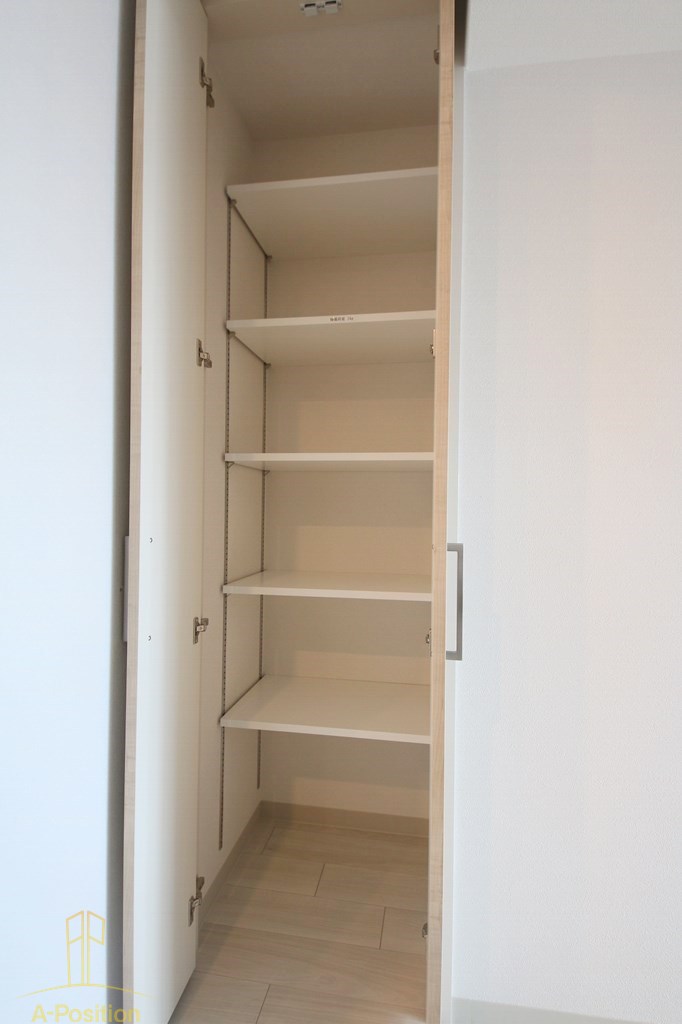 収納　アーバネックス南森町EAST