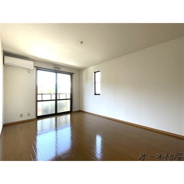 建物外観　洋室