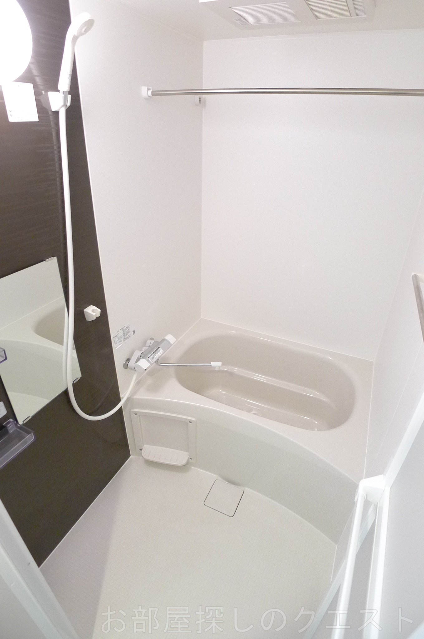 バス・シャワールーム　（写真は同タイプ）