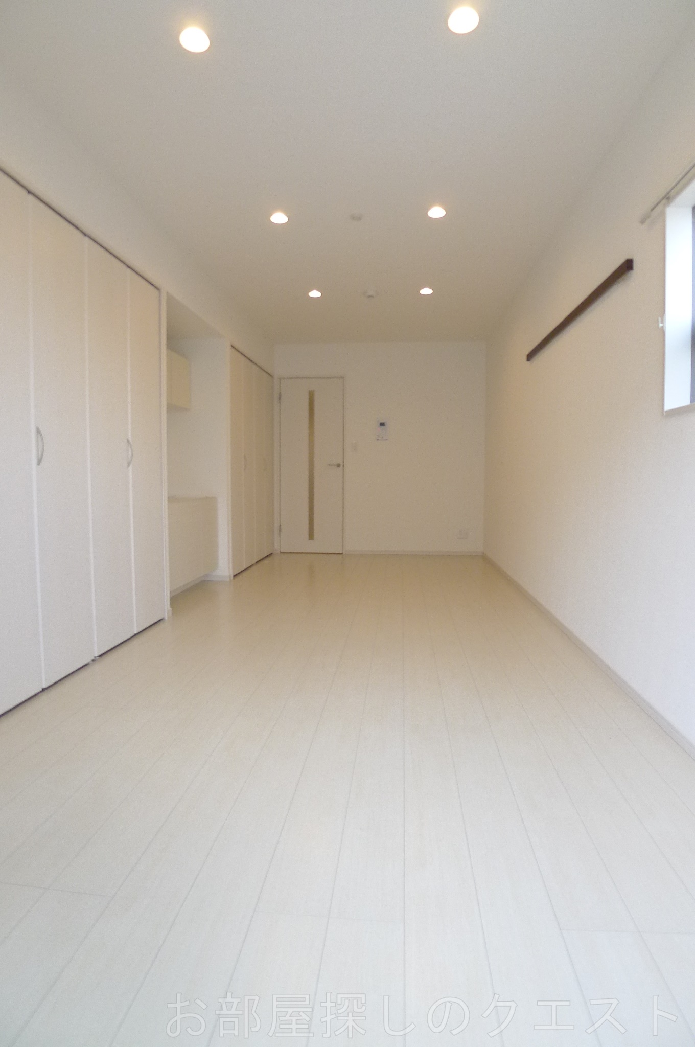 居室・リビング　（写真は同タイプ）