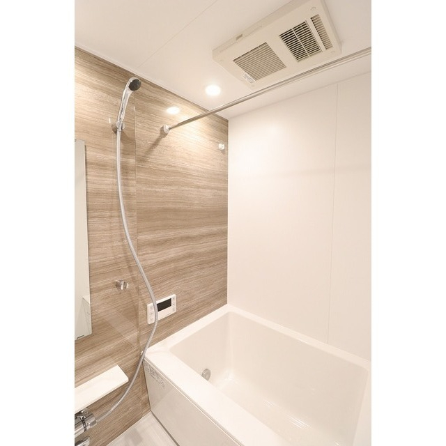 バス・シャワールーム　別部屋参考写真