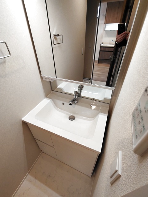 洗面設備　内見・ご案内可能ですお気軽にご一報下さい。