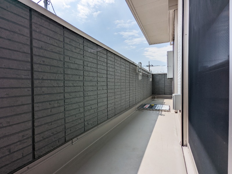 バルコニー　図面と現状に相違がある場合には現状を優先