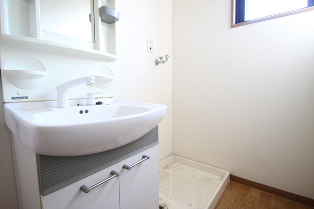 洗面設備　※別室の参考写真の為、現況優先です。