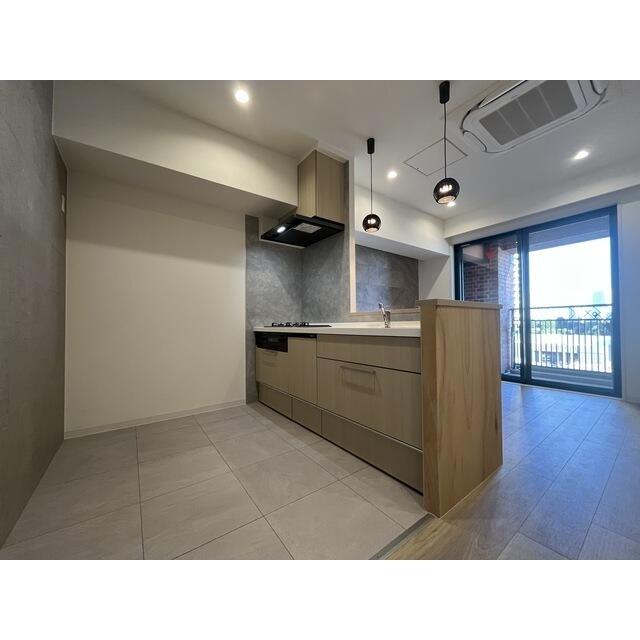 キッチン　※別部屋参考写真