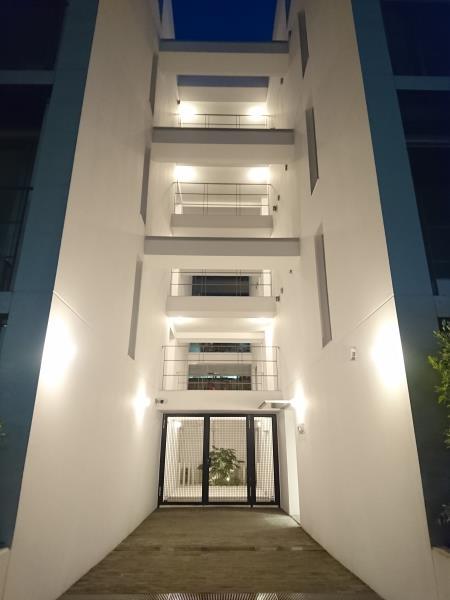 エントランス　清潔なエントランスです