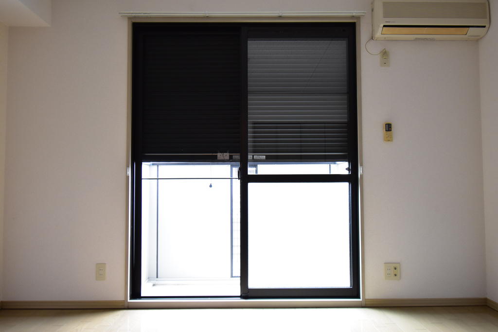 セキュリティ　※同建物の別のお部屋の写真です。