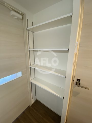 収納　レオンコンフォート天神橋　棚