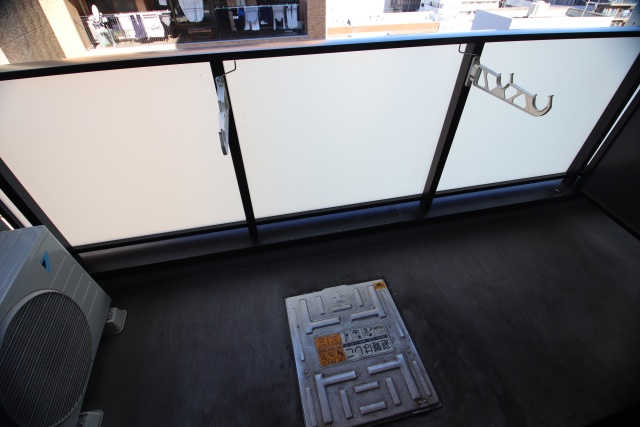 バルコニー　※別室の参考写真の為、現況優先です。