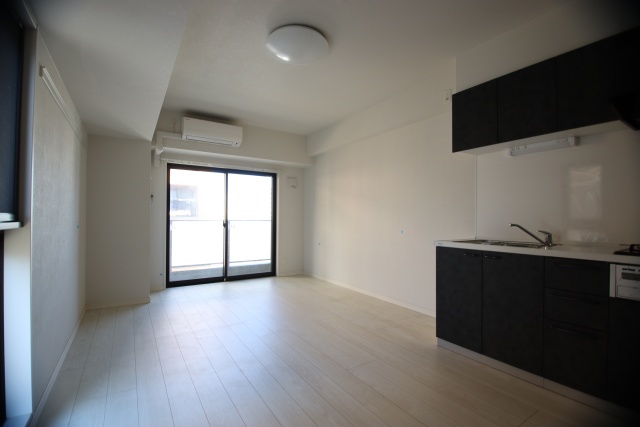 居室・リビング　※別室の参考写真の為、現況優先です。