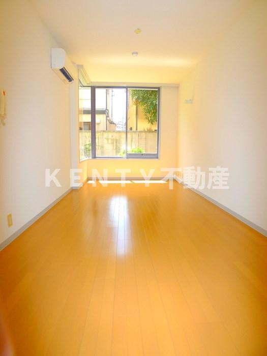 居室・リビング　ゆったり過ごせるリビングです