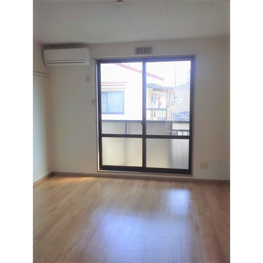 居室・リビング　洋室8帖