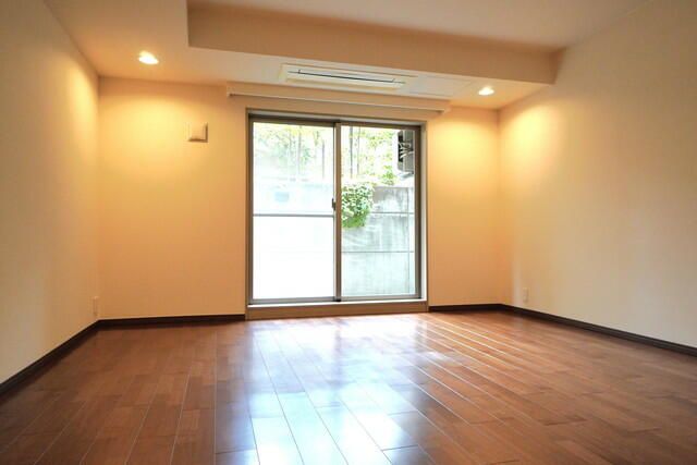 居室・リビング　同タイプ部屋　参考写真です