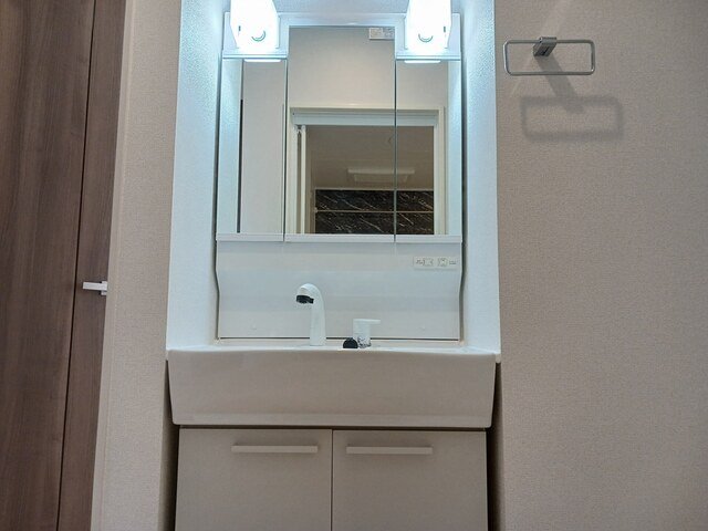 洗面設備　脱衣スペースもあります