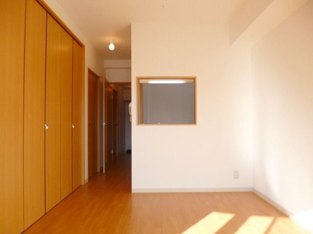 居室・リビング　内装