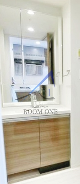 洗面設備　洗面台です。