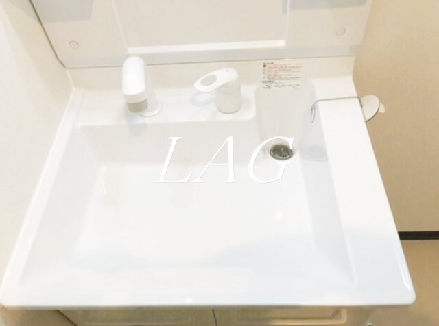 洗面設備　独立洗面台です。