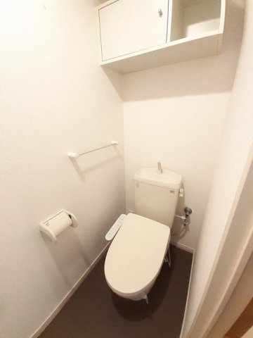 トイレ　シンプルで使いやすいトイレです