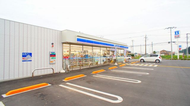 コンビニ　ローソン 鴻巣広田南店（コンビニ）まで243m