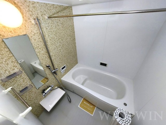 バス・シャワールーム　イメージ（同建物内別部屋の写真です）