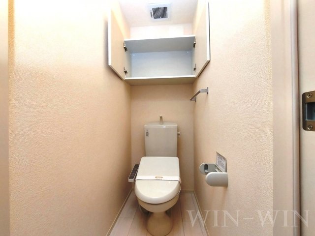 トイレ　イメージ（同建物内別部屋の写真です）