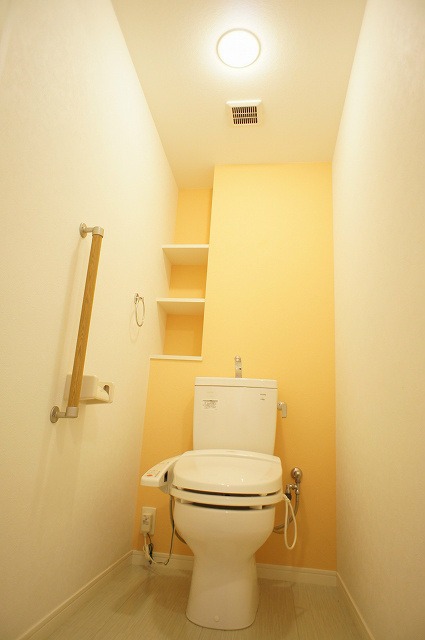 トイレ　別号室イメージ