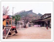 幼稚園・保育園　奈良佐保短期大学 付属河内長野幼稚園（幼稚園・保育園）まで1879m