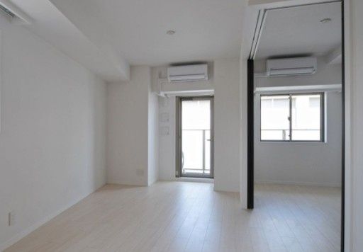 居室・リビング　☆明るい居室☆